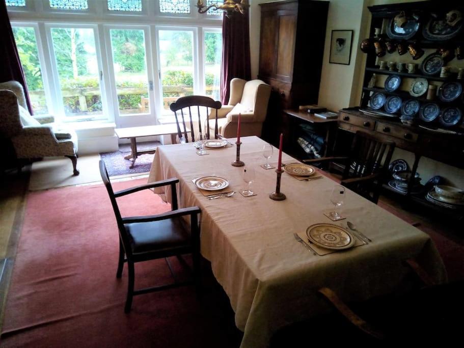 Apartment Tranquil Getaway Near Brecon Beacons Llandovery