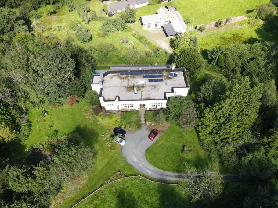 Tranquil Getaway Near Brecon Beacons Apartment