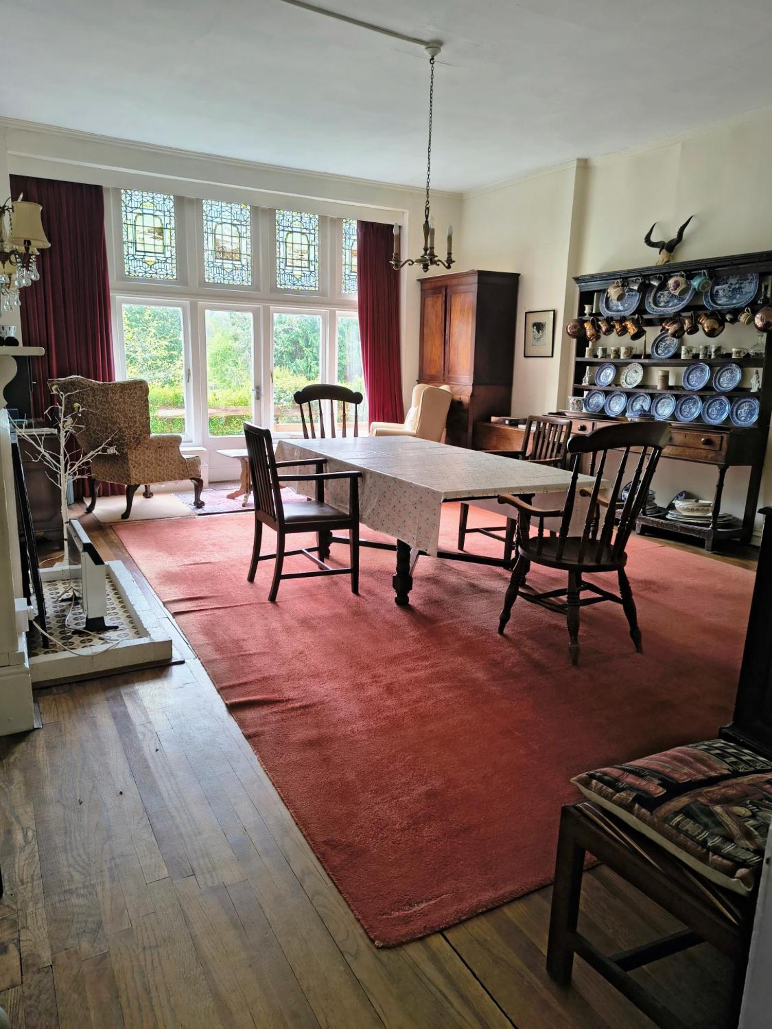 Tranquil Getaway Near Brecon Beacons Llandovery